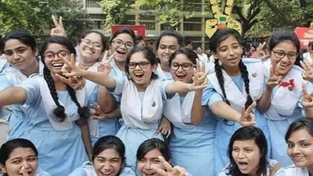 এইচএসসির ফল প্রকাশ বেলা ১১টায়, অপেক্ষায় ১২ লাখের বেশি শিক্ষার্থী