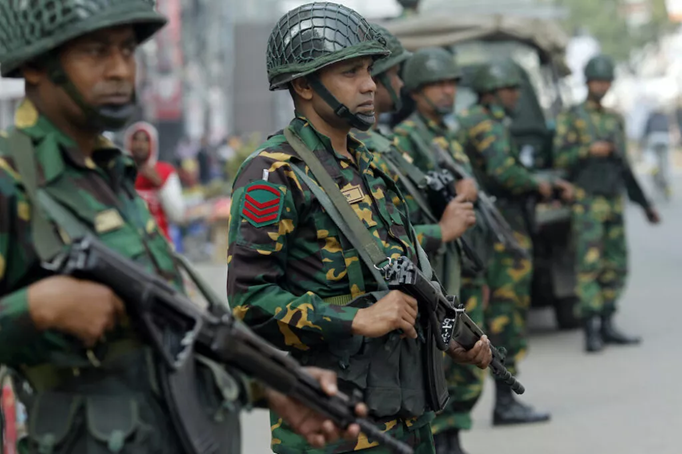 The interim government has extended the powers of special executive magistrates for commissioned officers of the army captain and above (including officers deployed in the Coast Guard and BGB) serving in the Bangladesh Armed Forces for another three and a half months.